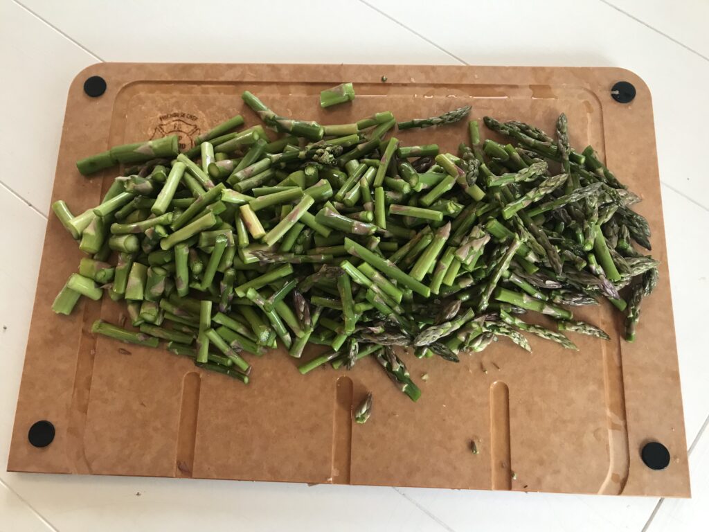 Asparagus pieces