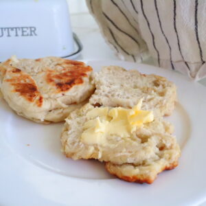 How to make sourdough english muffins