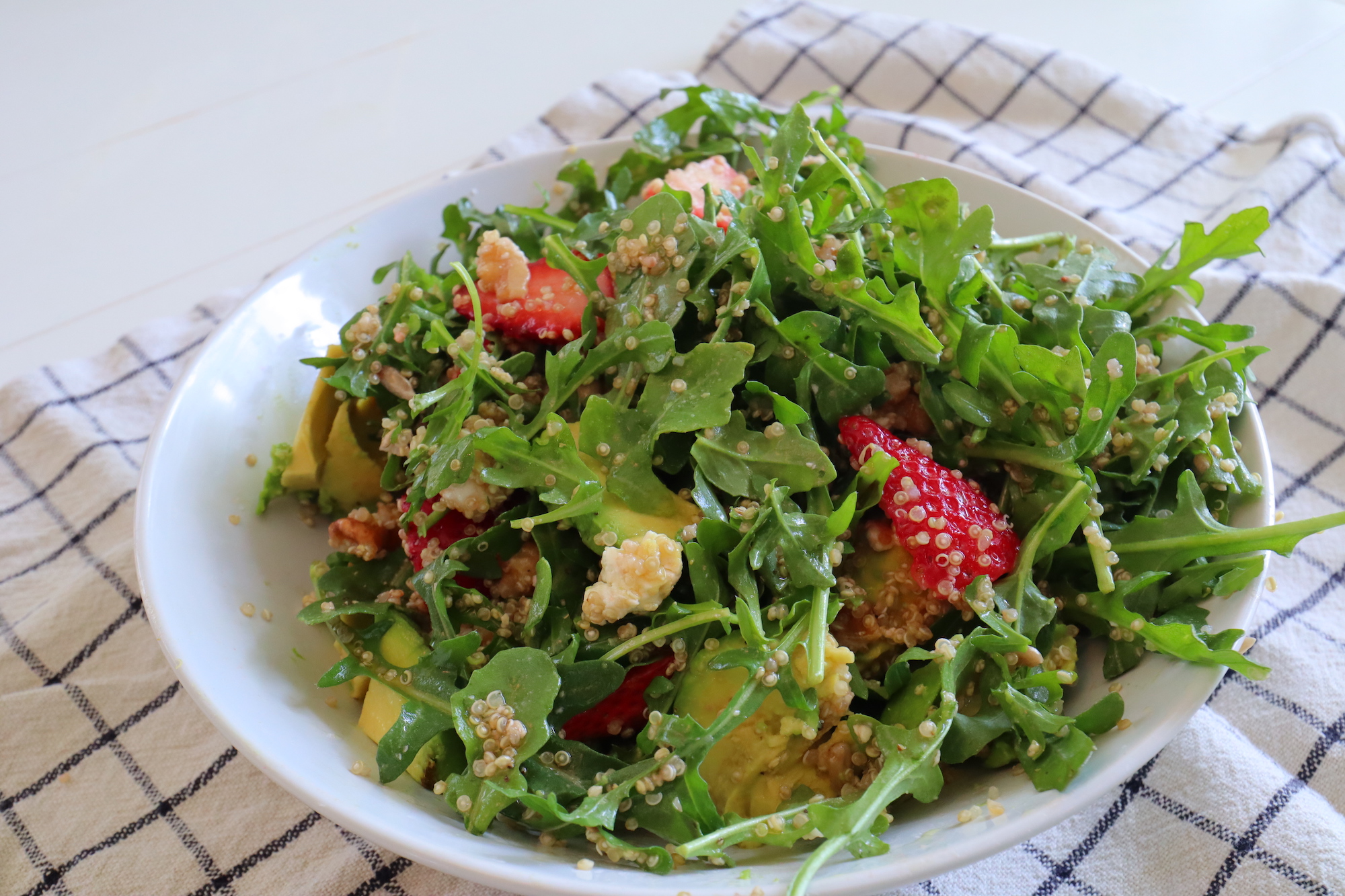 strawberry quinoa salad