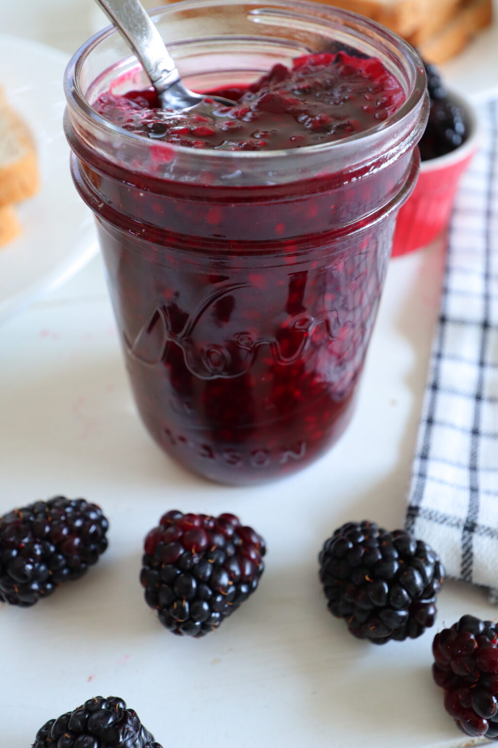 Easy Blackberry Jam Recipe (With or Without) Pectin - Lauren Nicole Jones